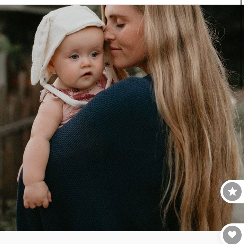 We are amma cocoon nursing cover.